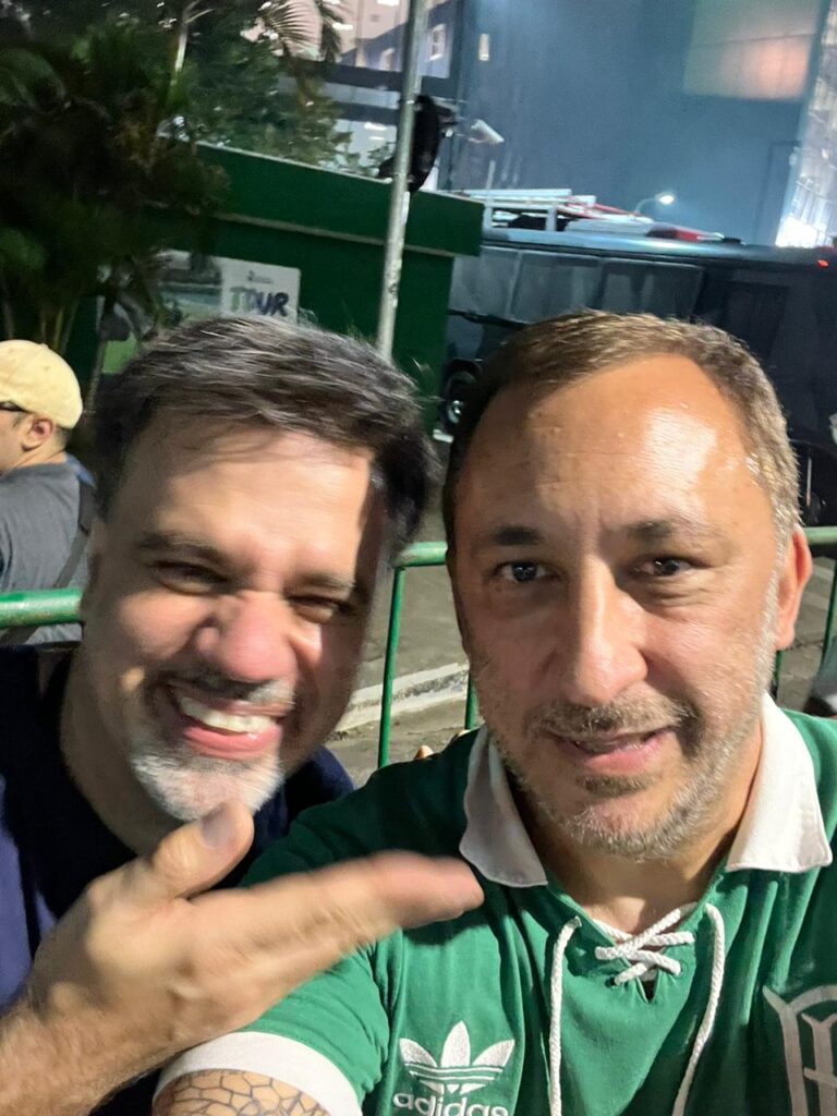 Mauro Beting e Lúcio Ribeiro comemoram vitória do Palmeiras no clássico